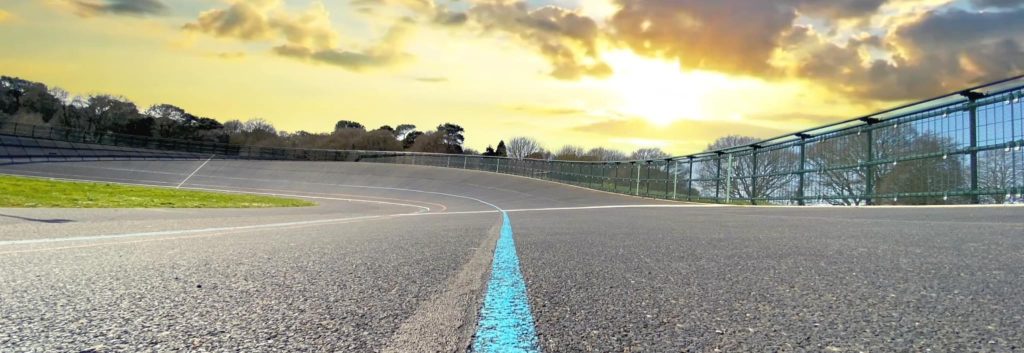 Monday Club Track Session -